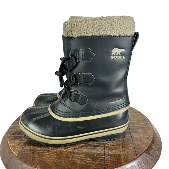 Sorel Boots Kid's Youth Size 2 Yoot Pac Snow Waterproof Winter Black/Green - Picture 1 of 11